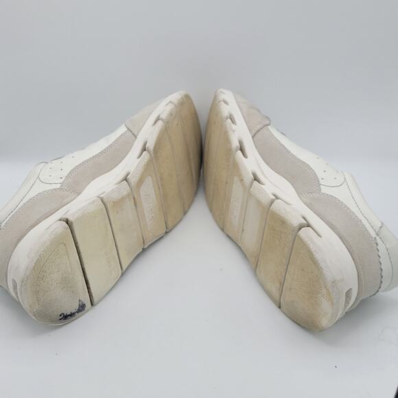 Clarks Nature X One men\'s size 10.5M white beige